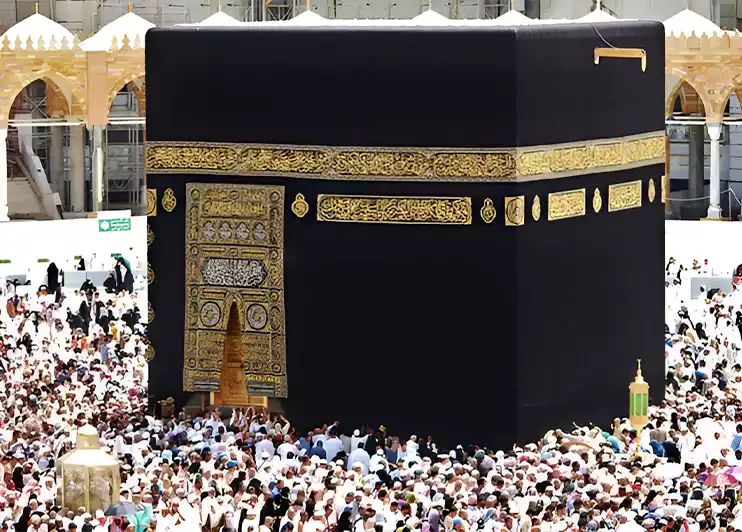 3 Star Easter Holiday Umrah Package For 10 Nights