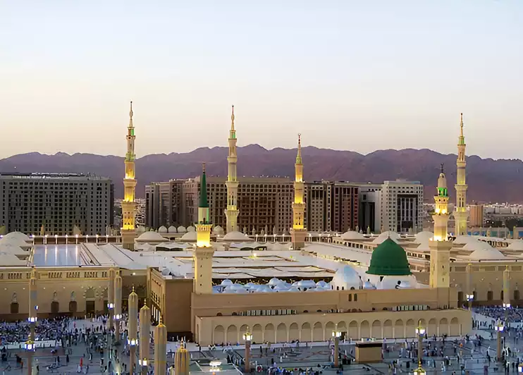 4 Star December Umrah Package For 7 Nights