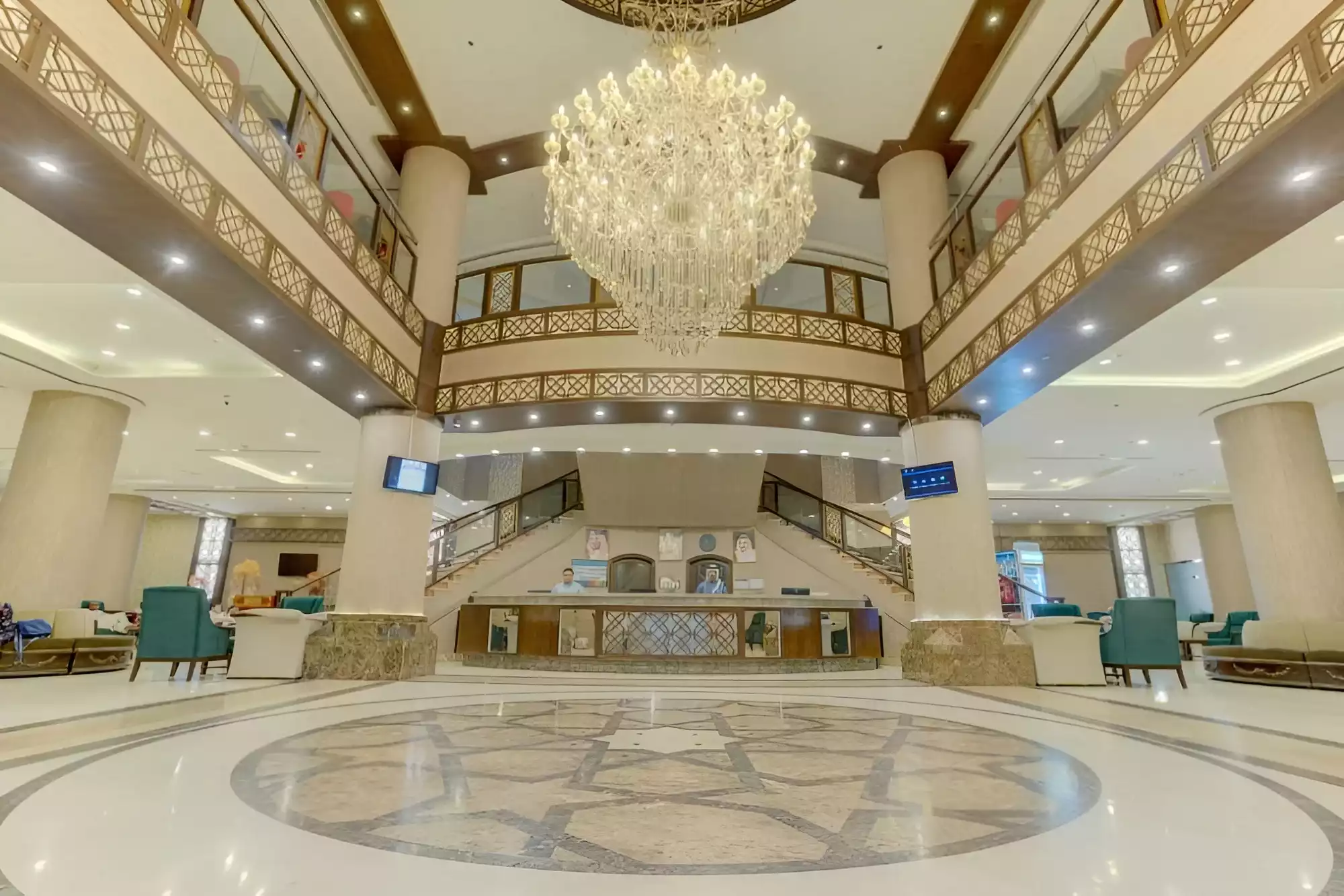 Haya Plaza Hotel