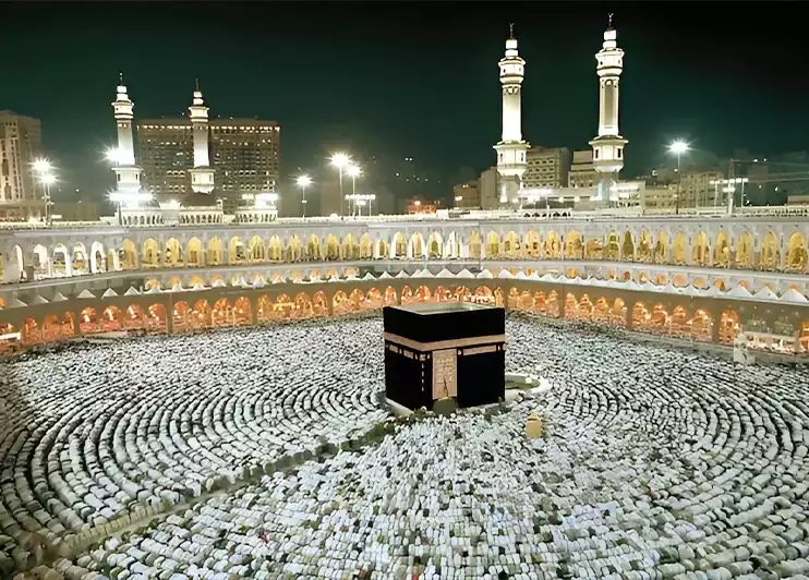 5 Star July Umrah Package For 14 Nights