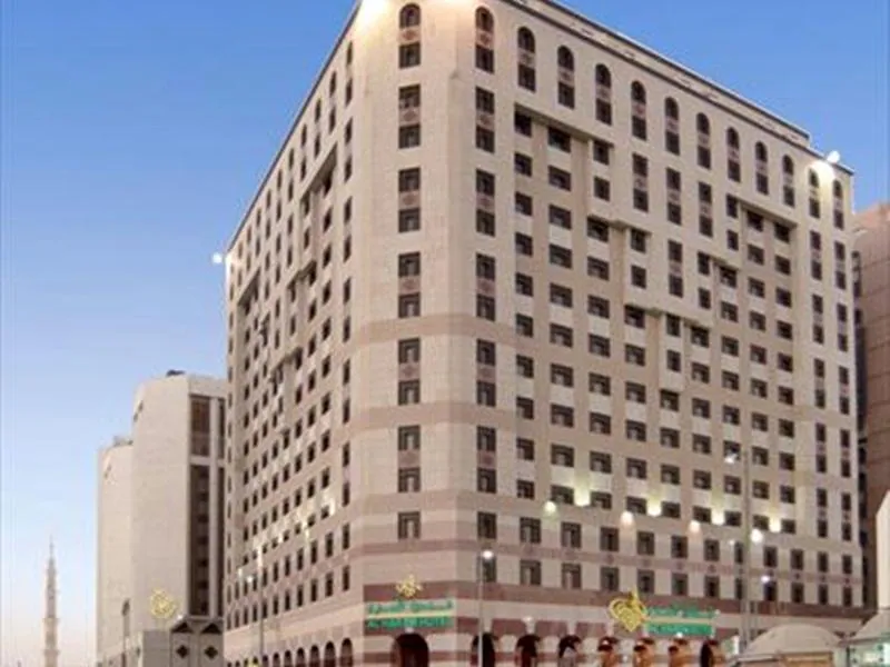 104151_14041517420019081144