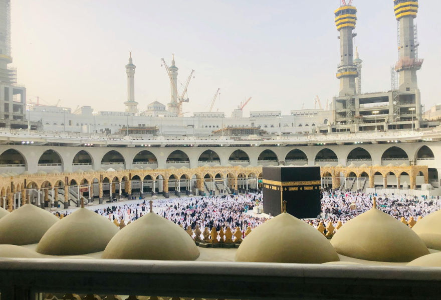 How Much Does an Umrah Visa Cost in 2026?