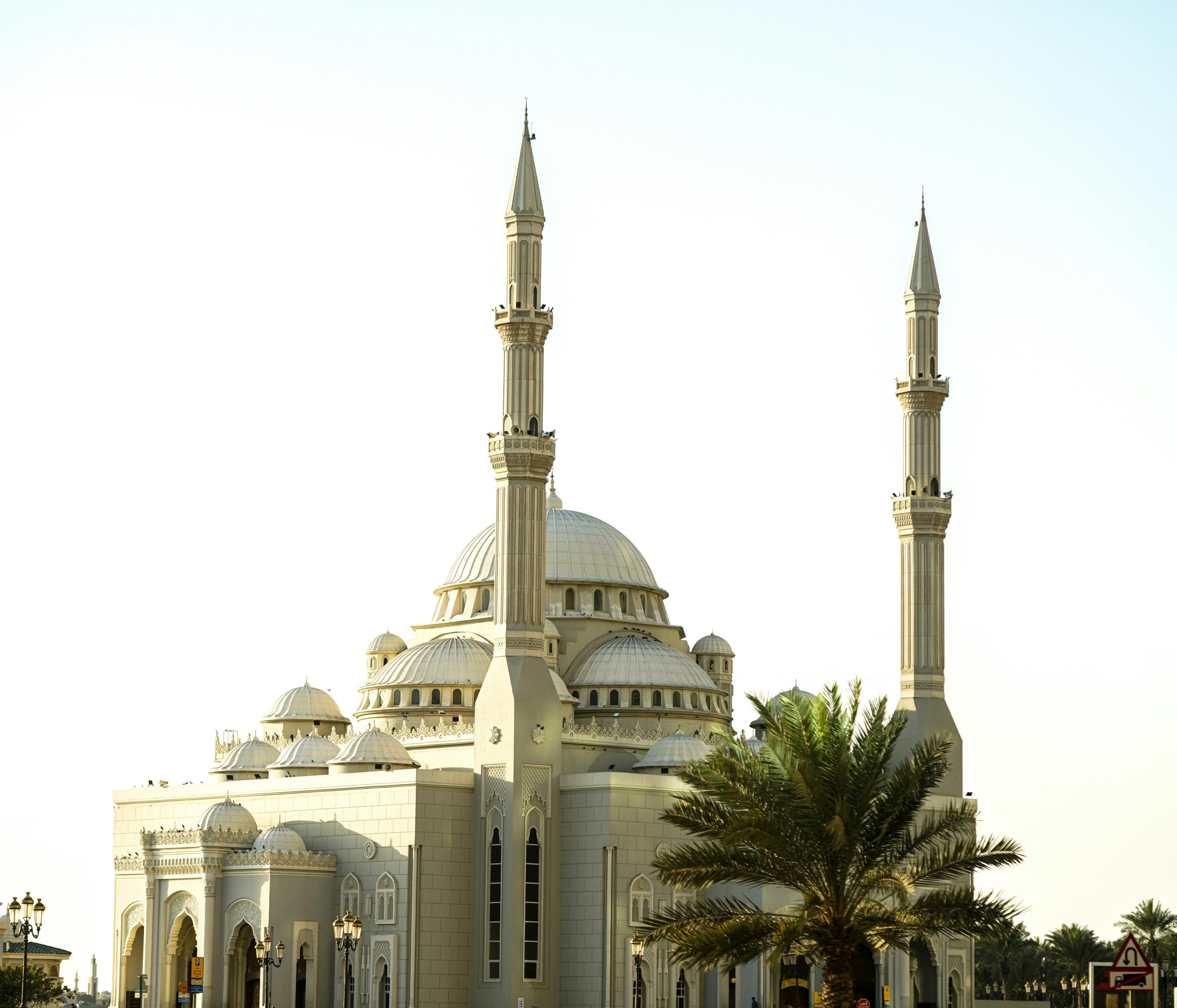 All Inclusive Halal Holidays with Cheap Umrah Packages – Book Now