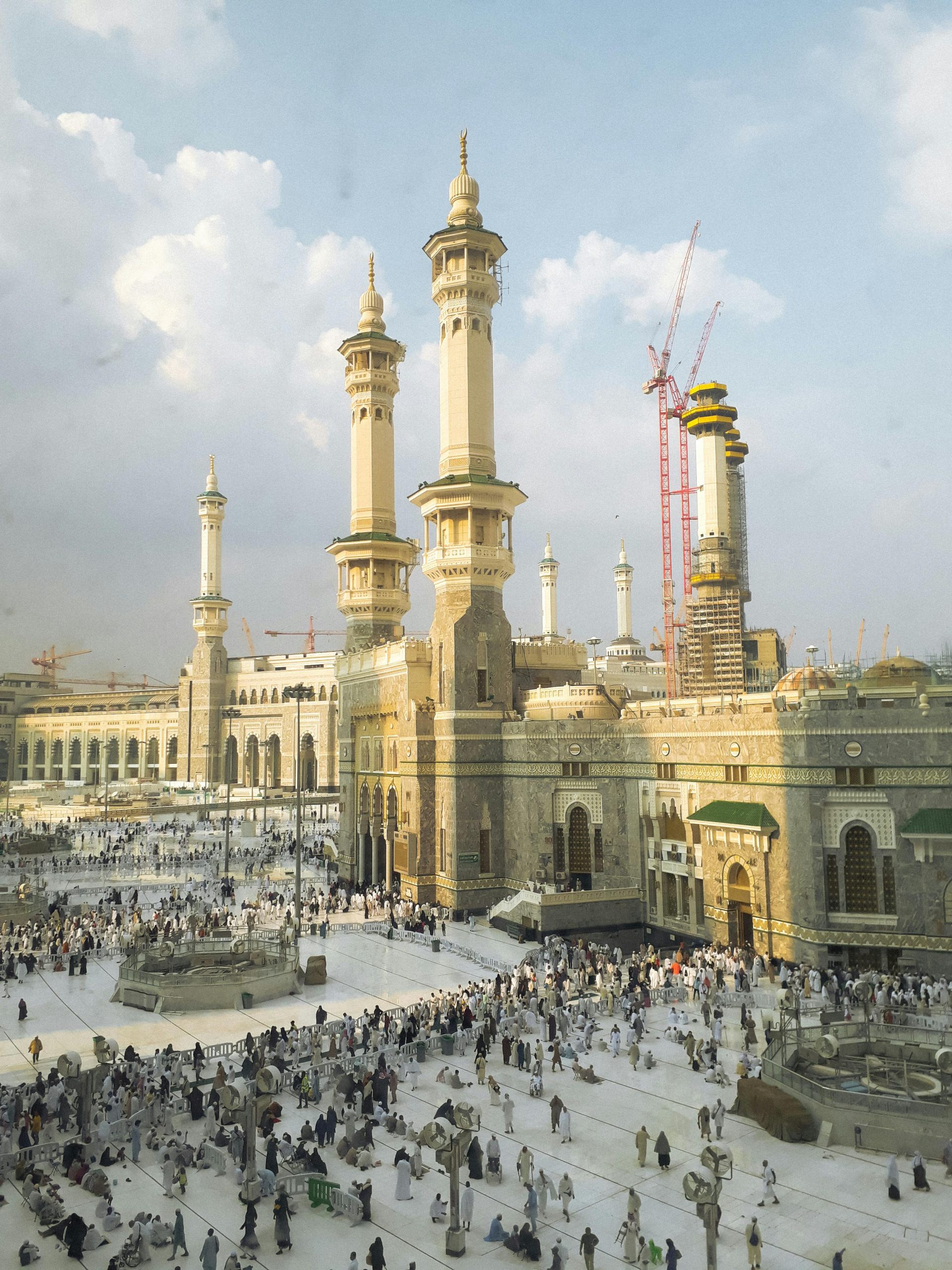 Best August Umrah Packages 2026 – Comfort, Value, and Peace of Mind 2 Best August Umrah Packages 2026 – Comfort, Value, and Peace of Mind
