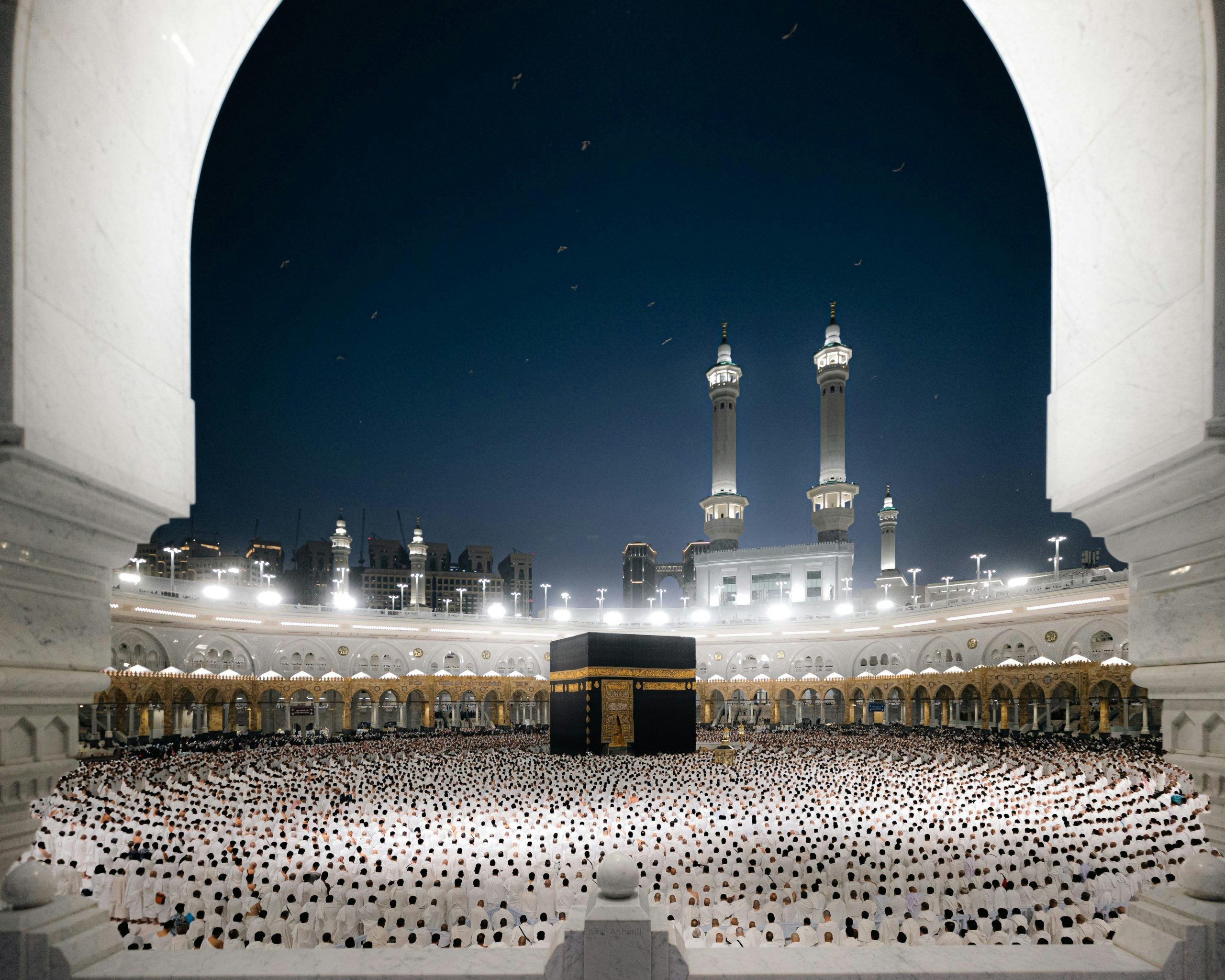 Exclusive Deals from the Leading Umrah Travel Agency UK