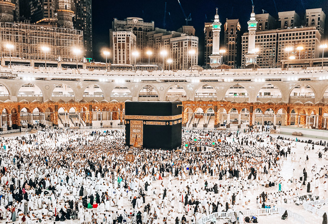 5 Star Umrah Packages UK | All-Inclusive Deals & Prices